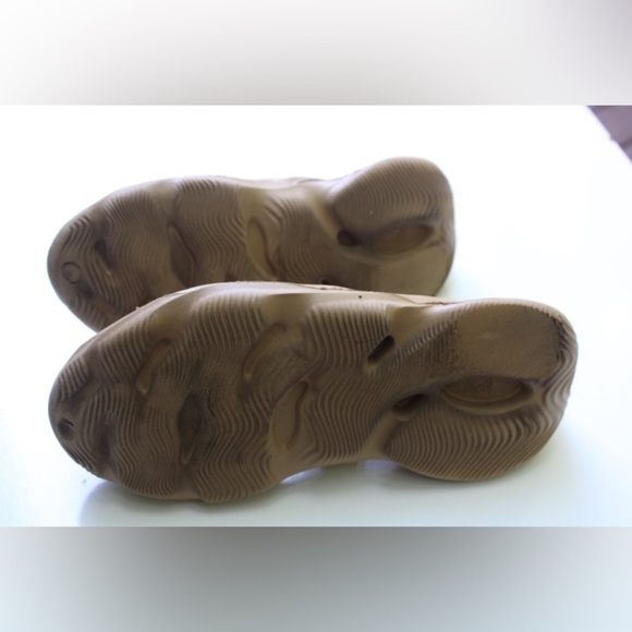 Adidas Yeezy foam runner shoes main image 13